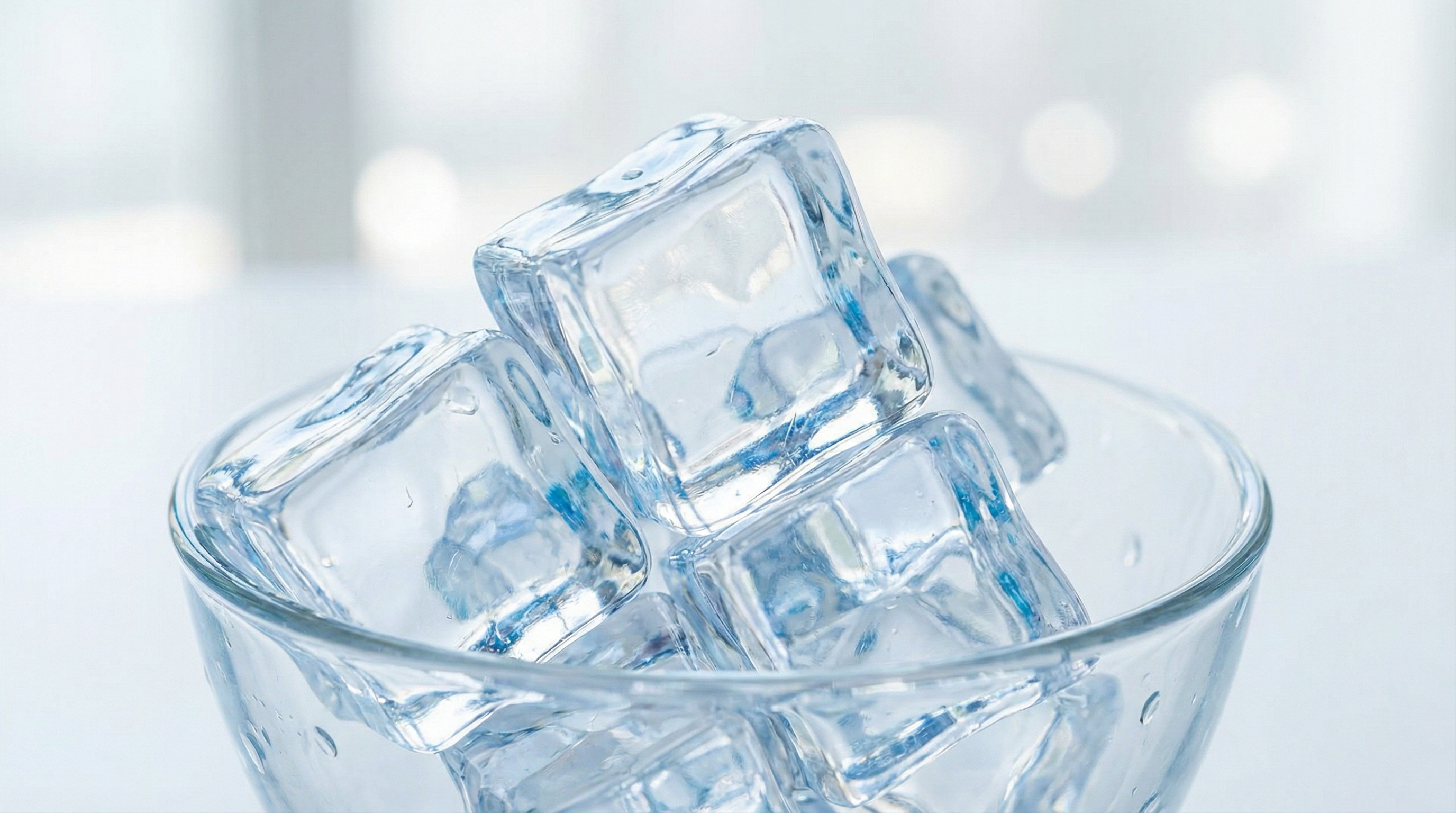 น้ำแข็งใสสะอาดใส รสชื่น น้ำแข็งบางกรวย